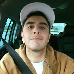 Meet your Posher, Thomas